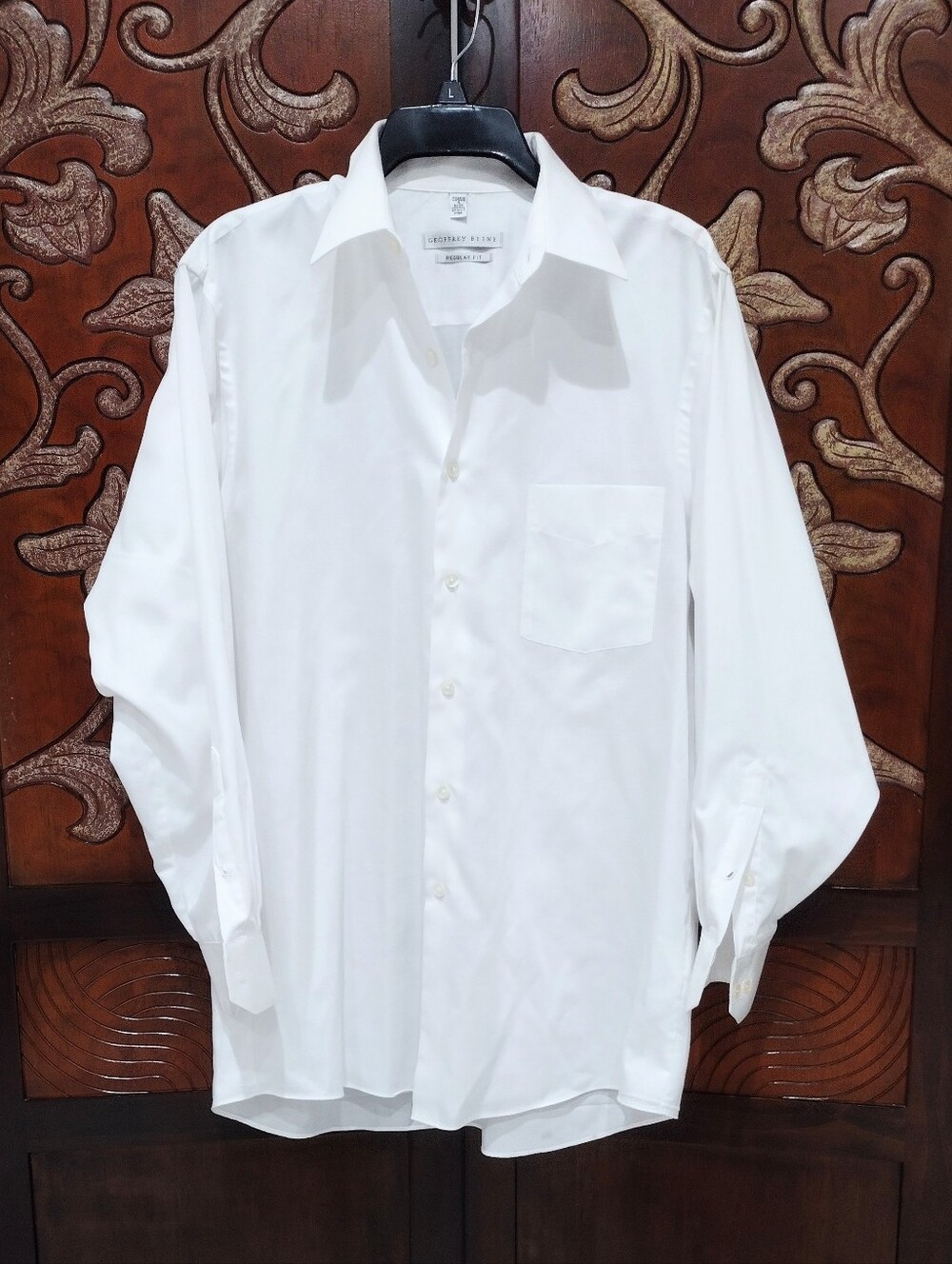Geoffrey Beene White Men's Dress Shirt with Chest Pocket